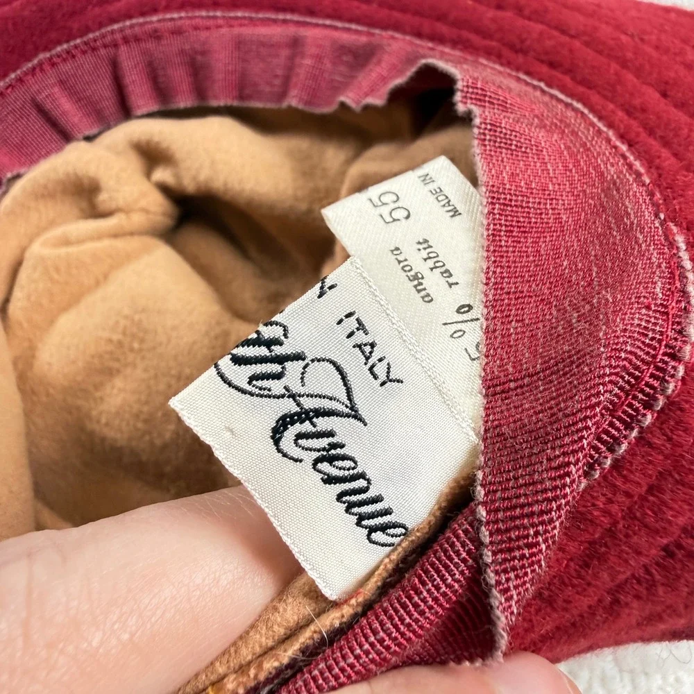 Saks Fifth Avenue Vintage Wool Bucket Hat Women's Red Felted Boho Cloche Cozy